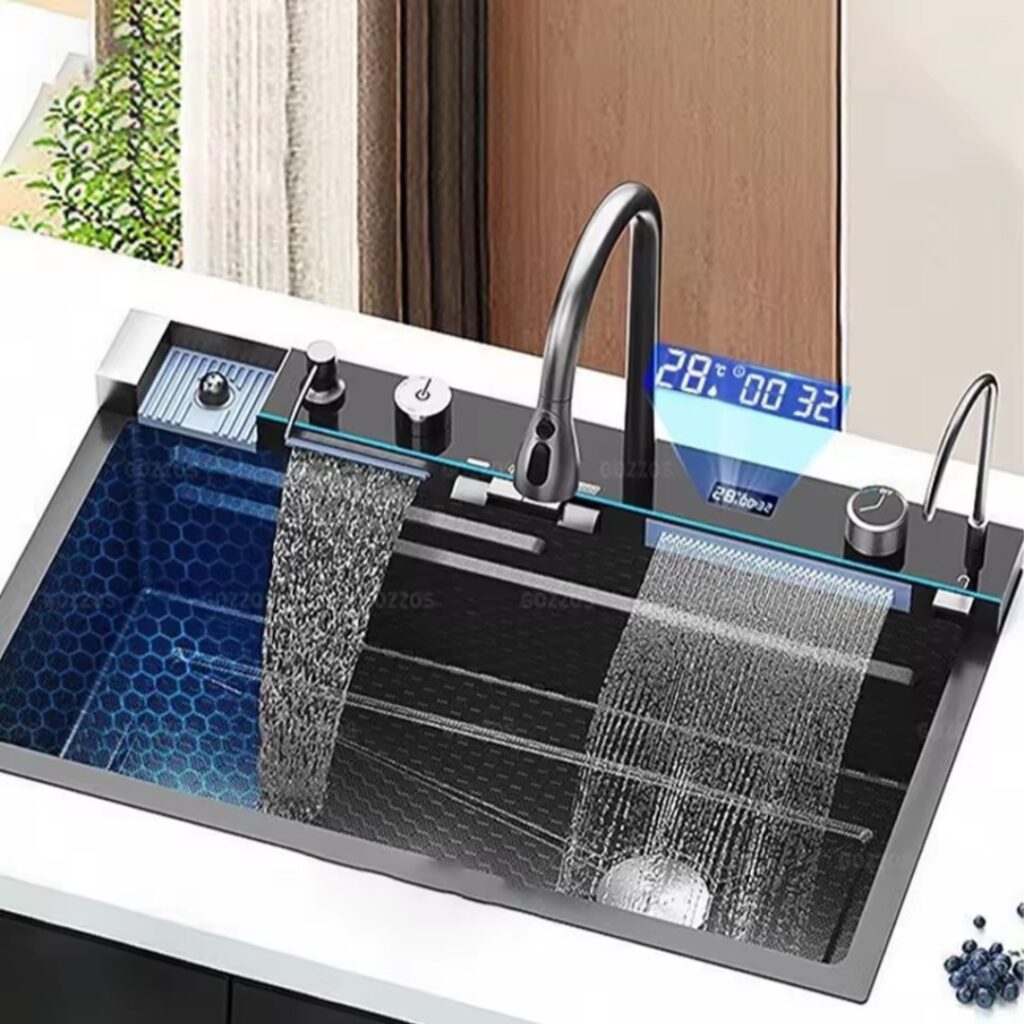 Multifunctionele keuken-watervalgootsteen